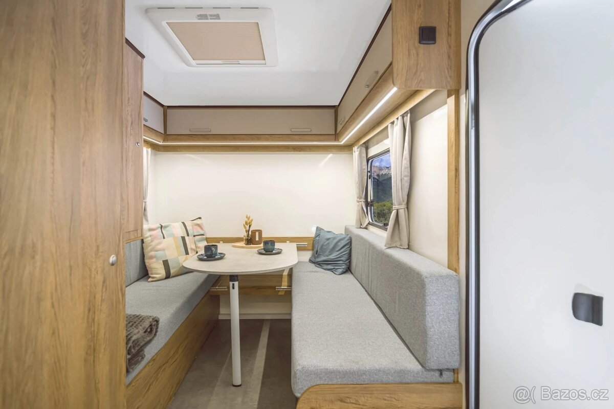 Karavan Niewiadow Lazur NTL - 12