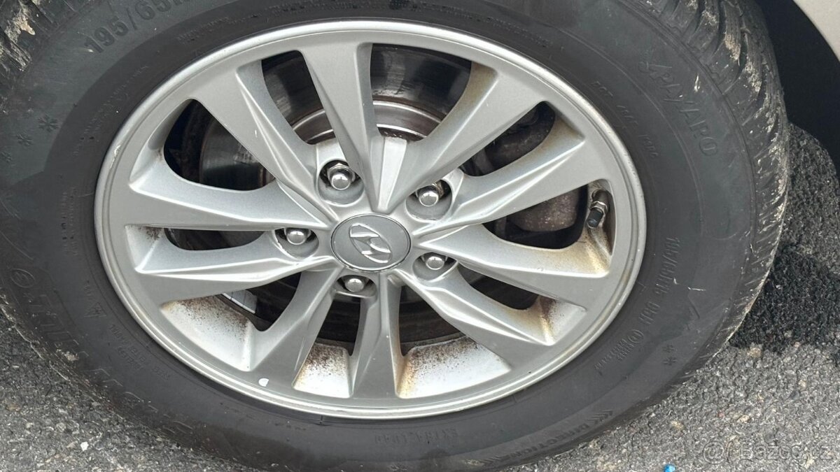 Hyundai i30 1.0 T-GDI 88 kW KOMBI – krásný stav, po servisu - 12