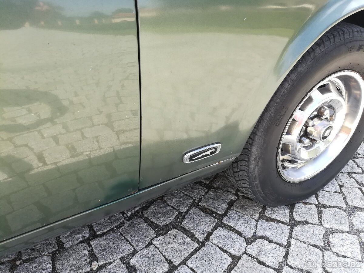 Jaguar XJ6 4.2 Mark III. - 12