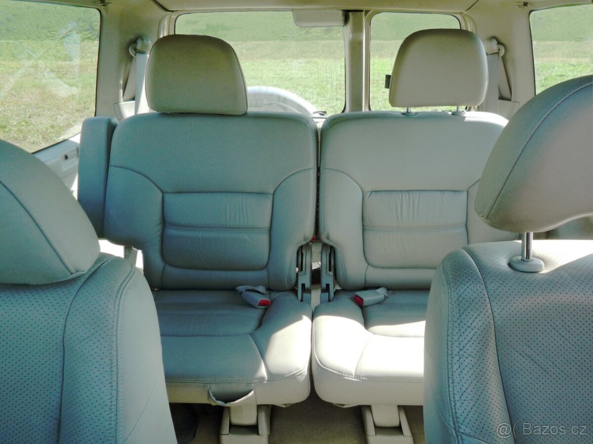 Nissan Patrol 3,0 GR - 12