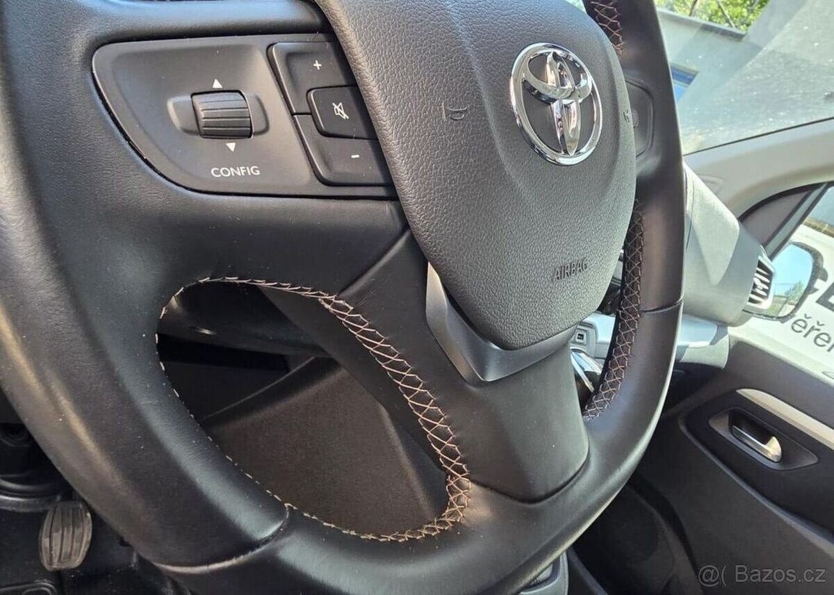 Toyota Verso 1.5-8MÍST-1.MAJITEL-KLIMA - 12