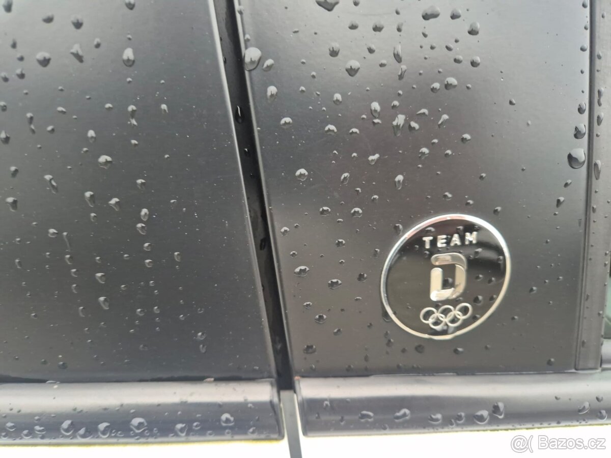 Toyota Yaris hybrid - 12