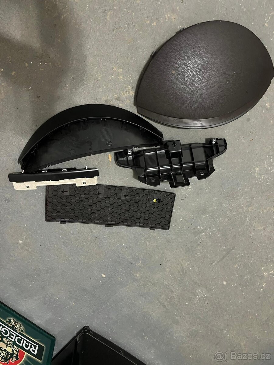 Díly interiéru Vw Touareg 7L - 12