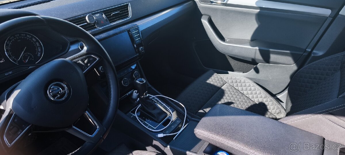 Škoda Superb 1,6tdi 88kw - 12