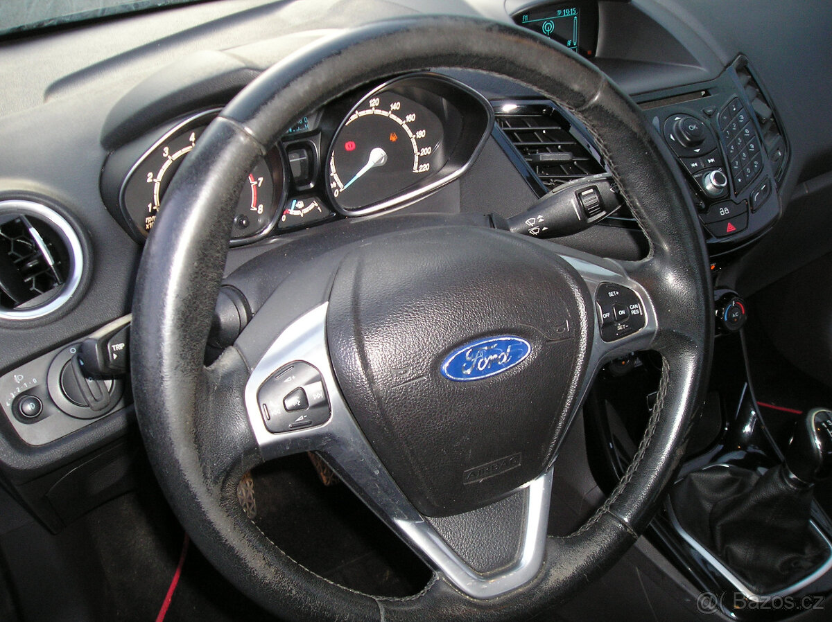 FORD FIESTA 1.0 ECOBOOST 74KW RV-2013 - 12