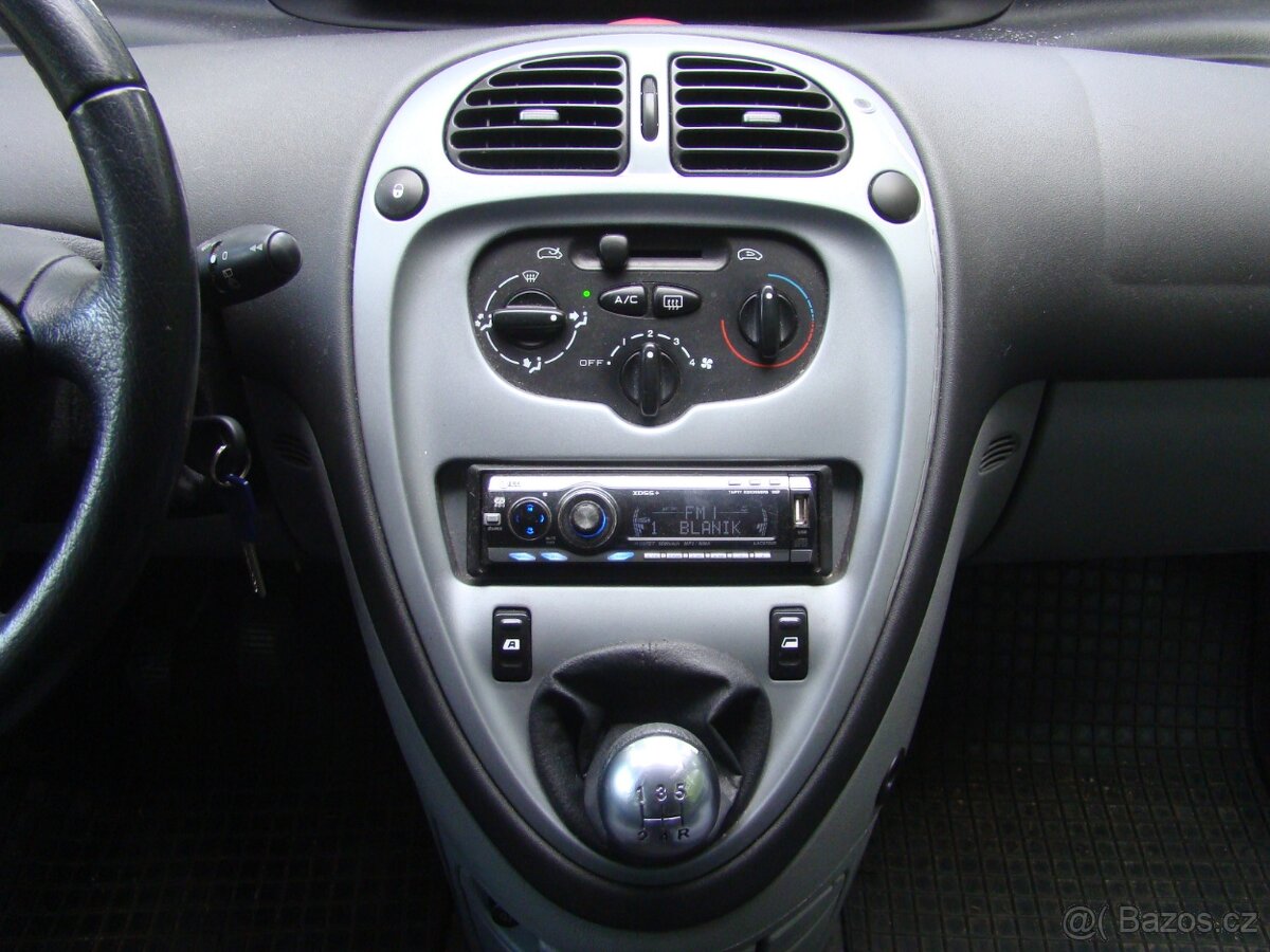 Citroën Xsara Picasso 1.6i ČR KLIMA - 12