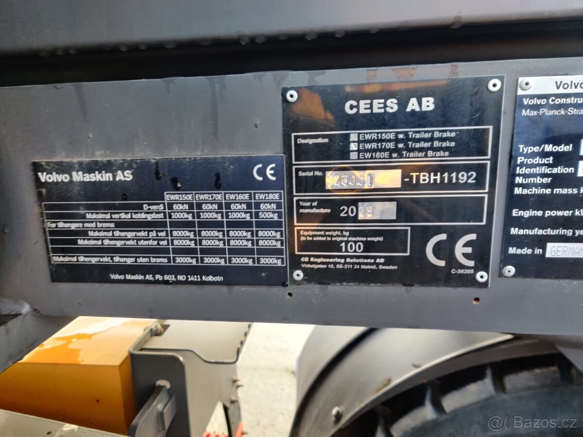 Kolový otočný bagr VOLVO EW 160 E - 12