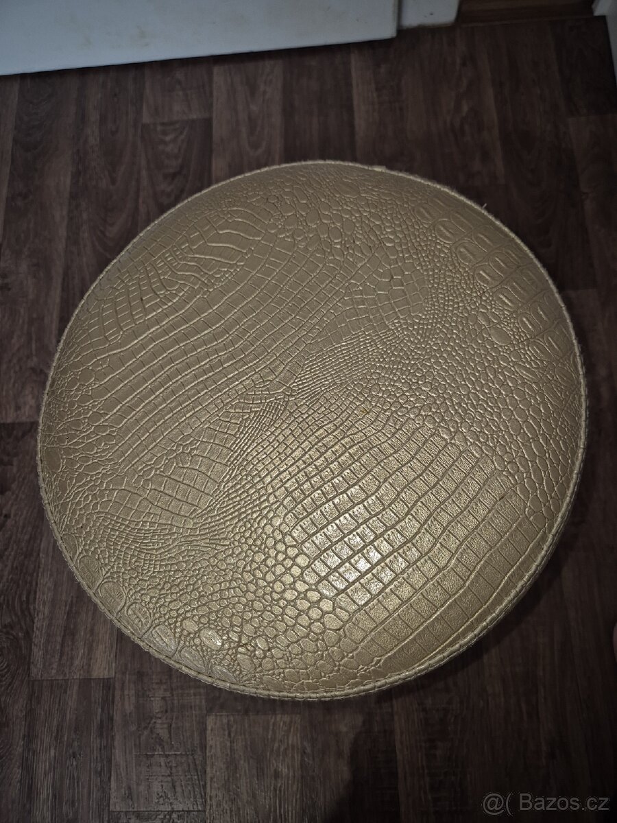 Kadeřnické vybavení - 12