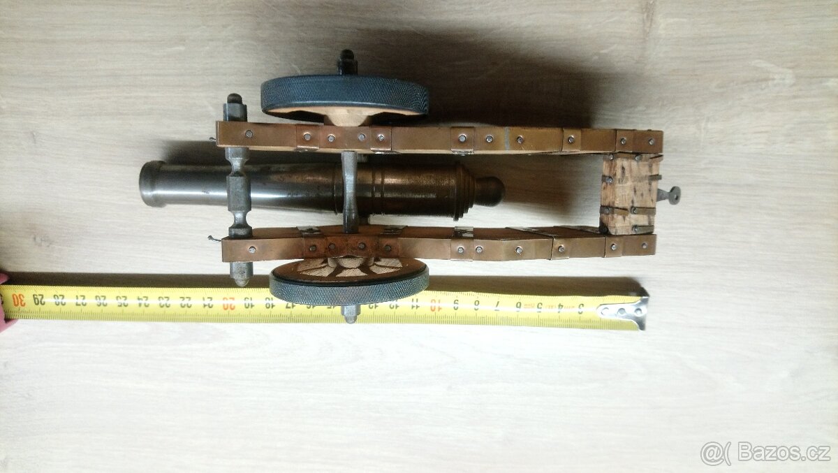 Model děla - 12