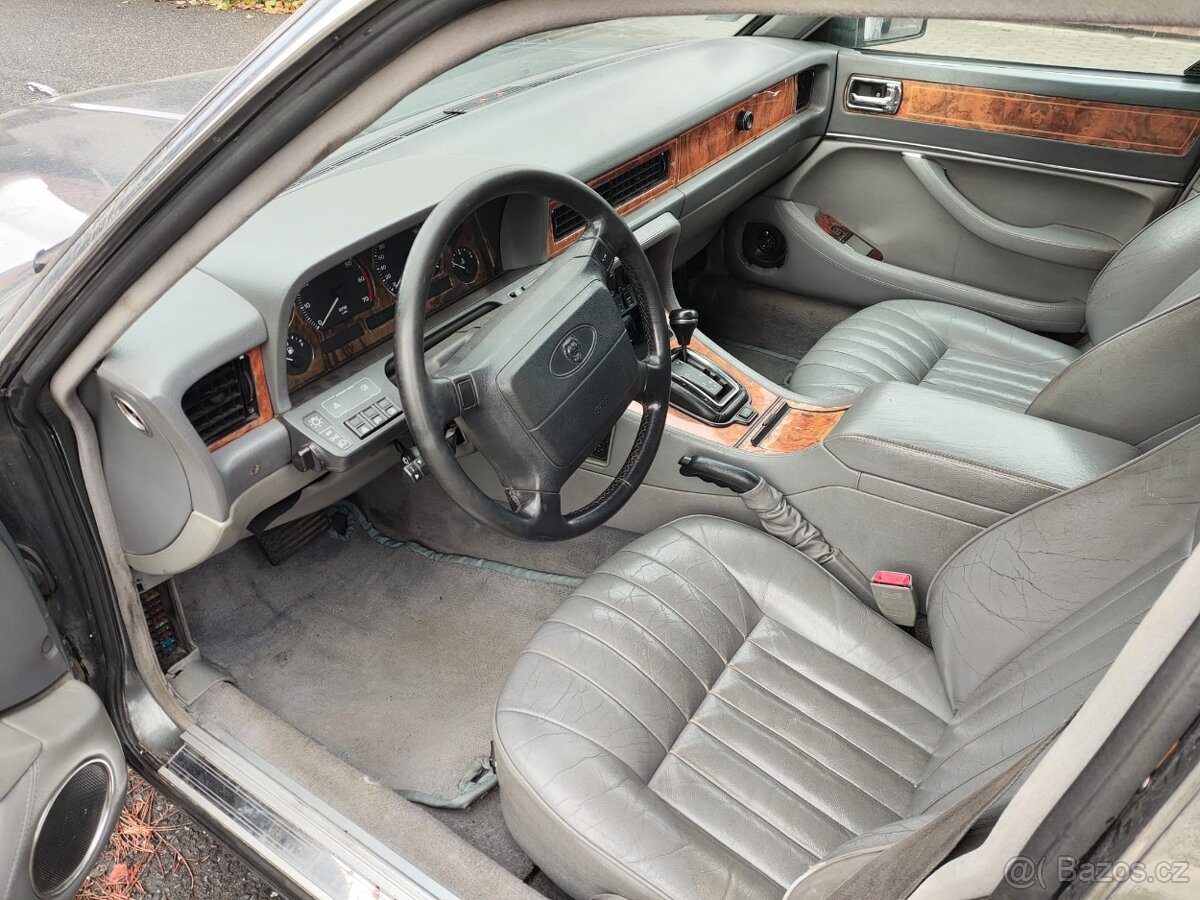 Jaguar XJ40, 1993, 4.0 - 12