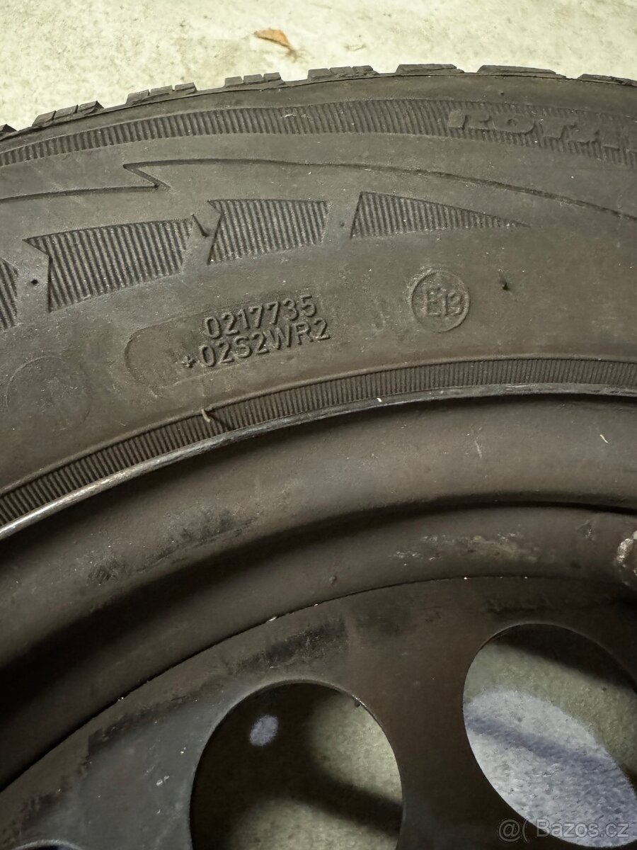 Pneumatiky zimní i letní Goodyear Ultragrip 9 rotation M+S - 12