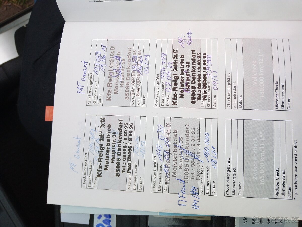 Toyota Corolla Verso 1.8i - 12