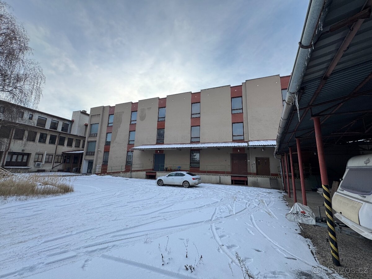 Pronájem nebytových prostor - 12