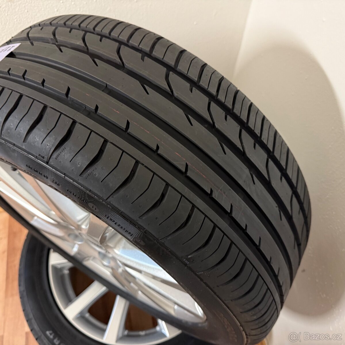 NOVÁ ŠKODA YETI 5x112 R17 ET37+LETNÍ 225/50R17 7mm - 12