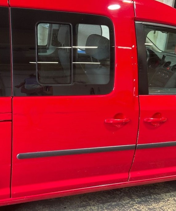 Volkswagen Caddy MAXI 7-MÍST 1.9Tdi VYHŘ.SED, TAŽNÉ,207tkm - 12