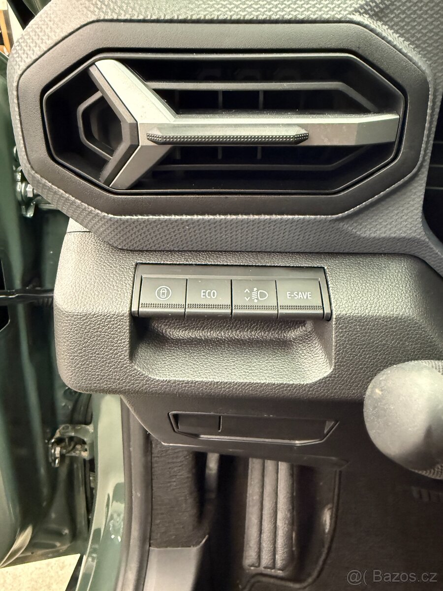 Dacia Duster III E-Tech Hybrid 1.6 l 69 kW - 12