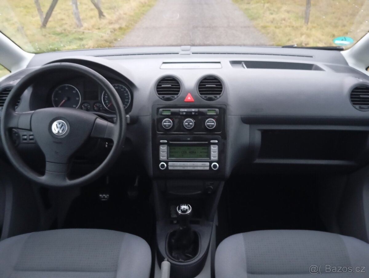 VW Caddy 1.9 Tdi 77kw Life Gewinner, 1.majitelka - 12