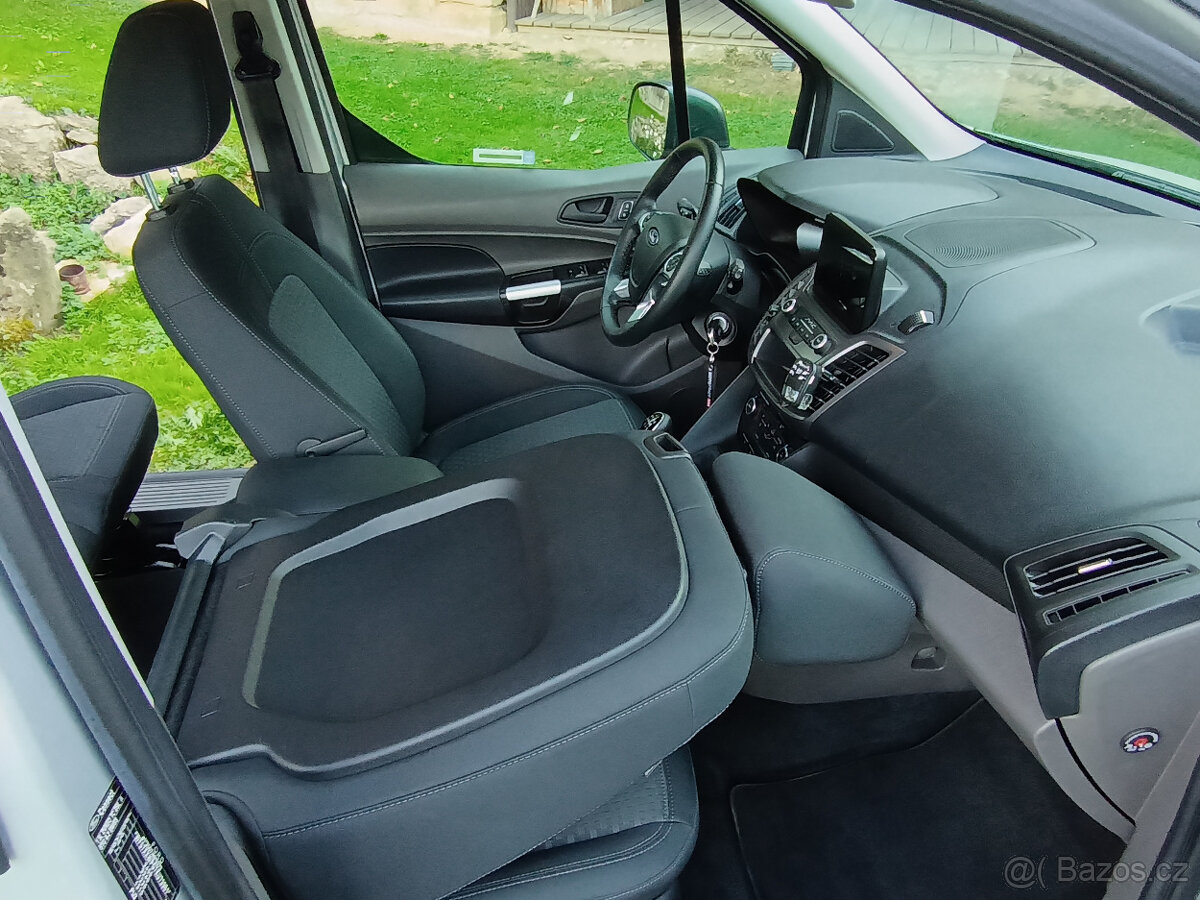 Ford Transit Connect Kombi, najeto 54.050 km - 12