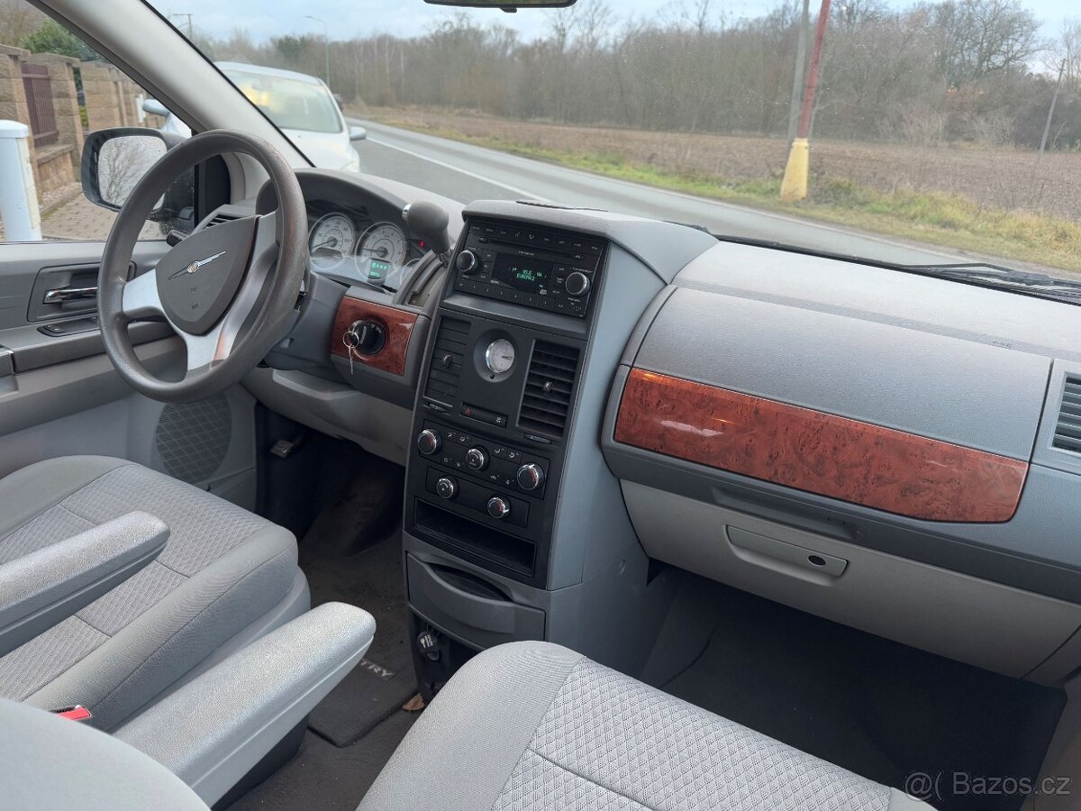 Chrysler Town Country 3,3 V6 RT NEW 2007-2008 - 12
