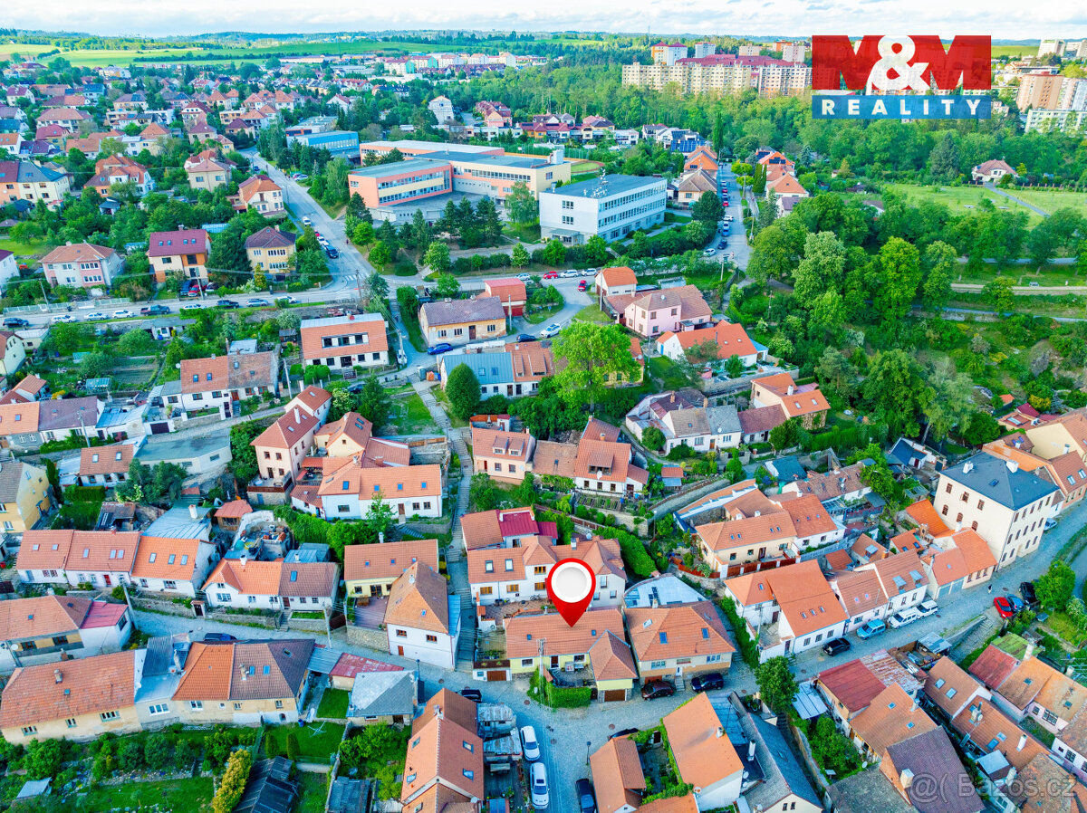 Nabízíme k prodeji rodinný dům v srdci Třebíče - 12