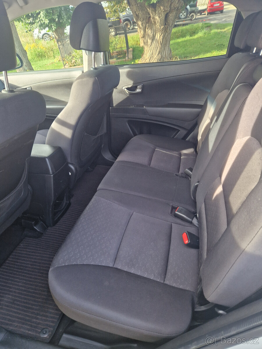 SsangYong Korando 2.0 XDi - 2012 4x4 závěs 2t - 12