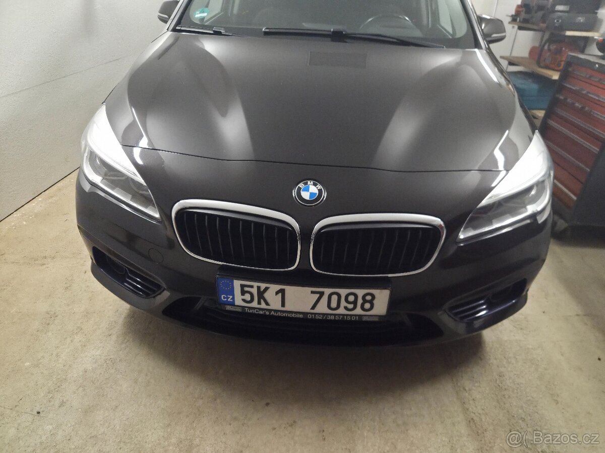 BMW grand tourer - 12