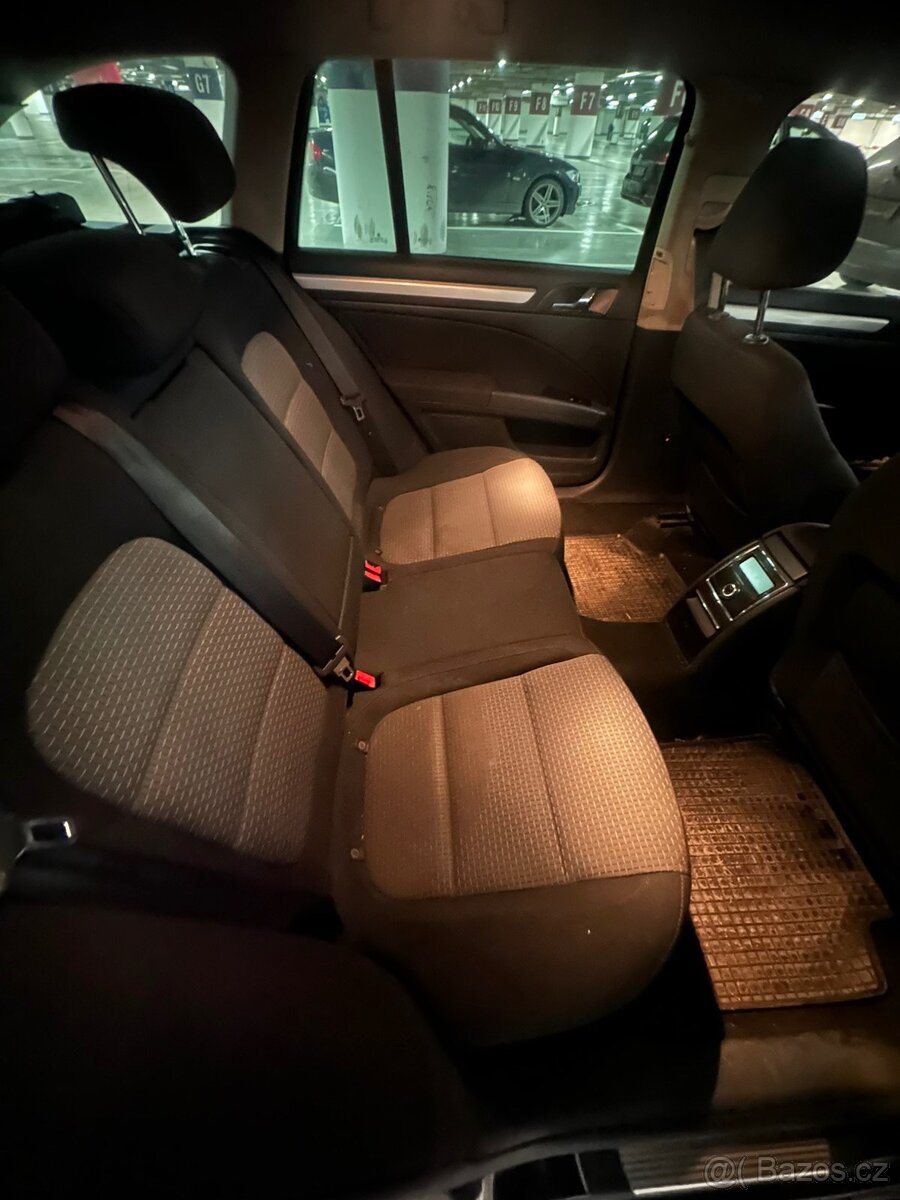 Superb 2012 1.6 nafta - 12