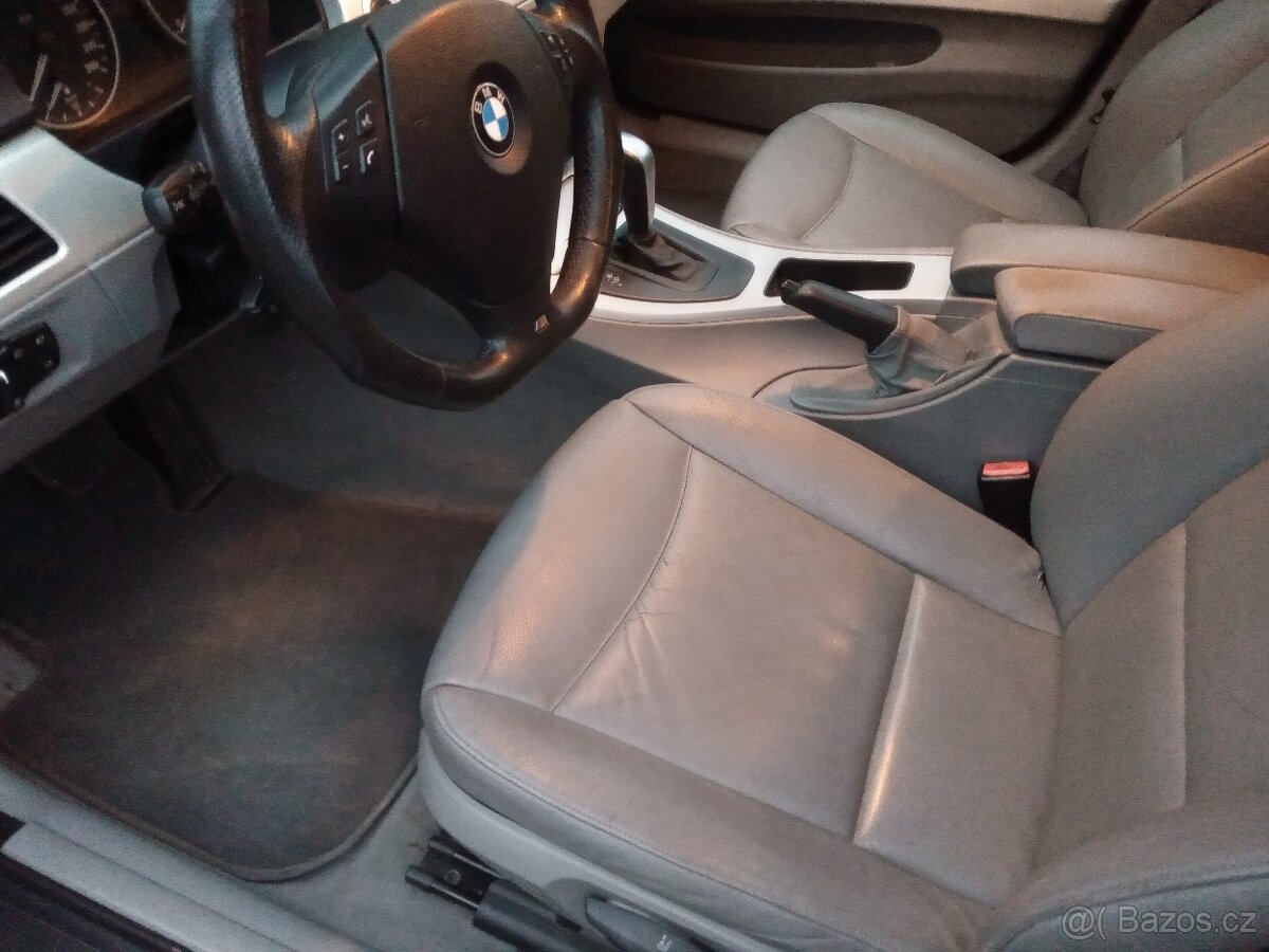 BMW E91 320D 120 KW - 12