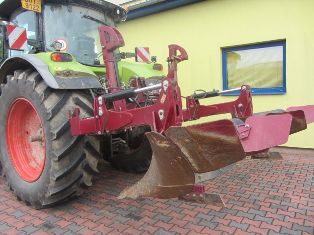 Traktor CLAAS ARION 660 A HROBKOVAČ - 12