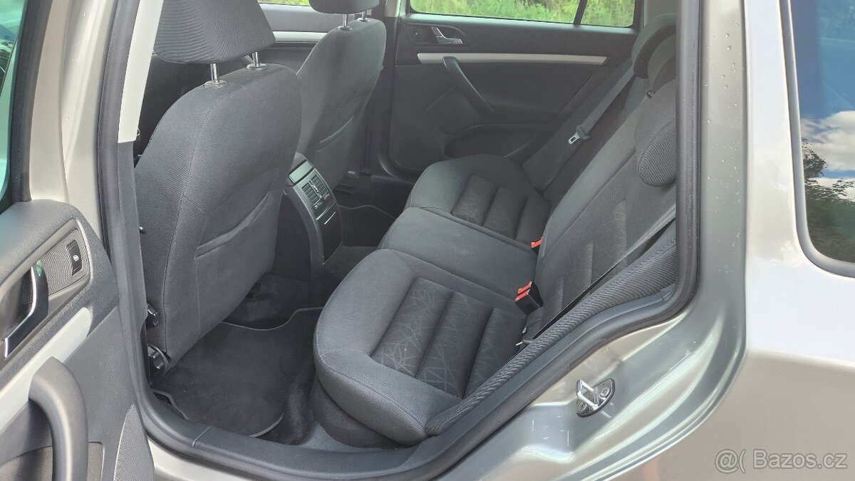 Škoda Octavia 1.4TSi Kombi,Family,Xenon,TOP STAV - 12