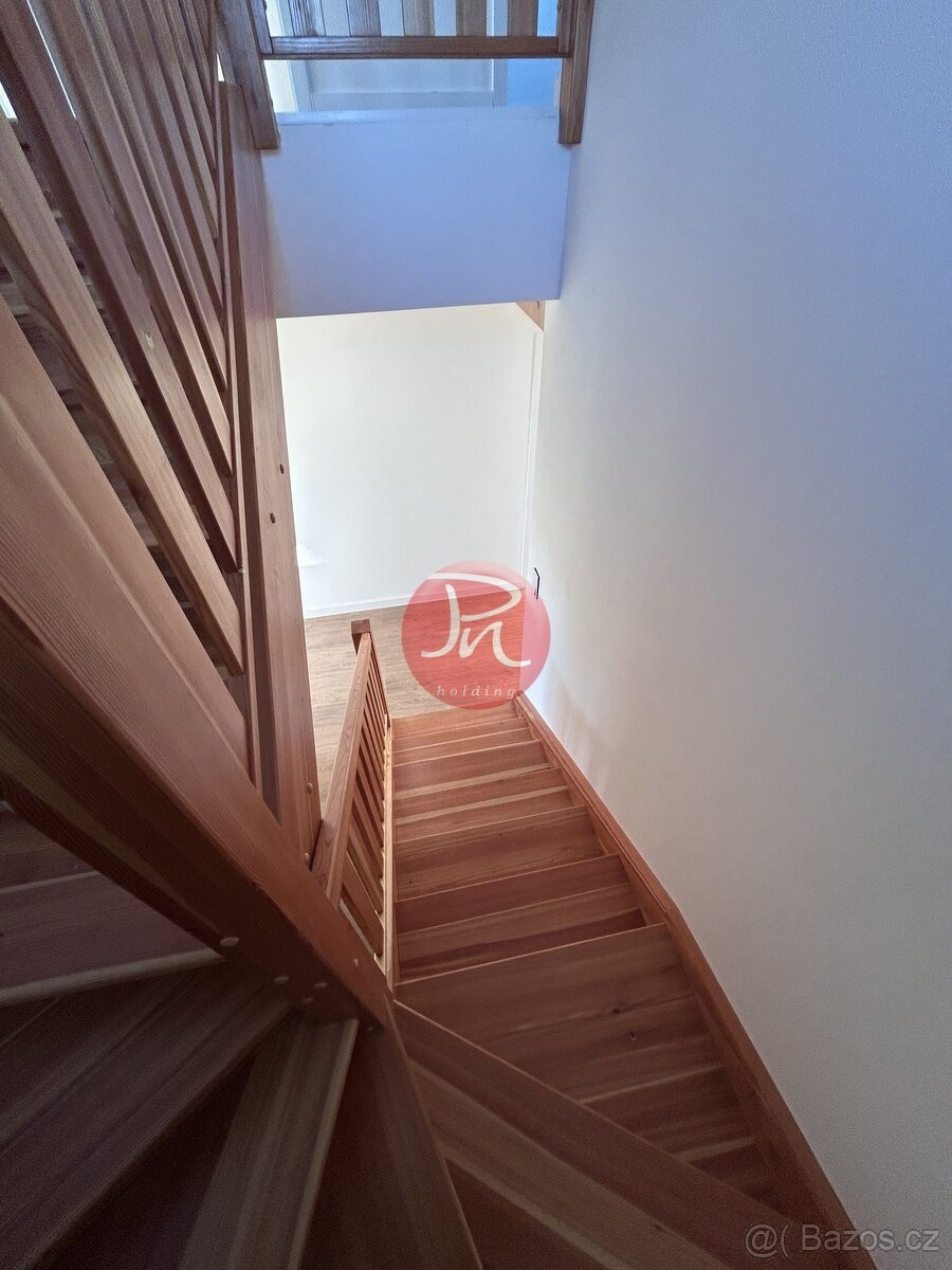 Prodej novostavby rodinného domu 5+KK, 149m2, s pozemkem 14 - 12