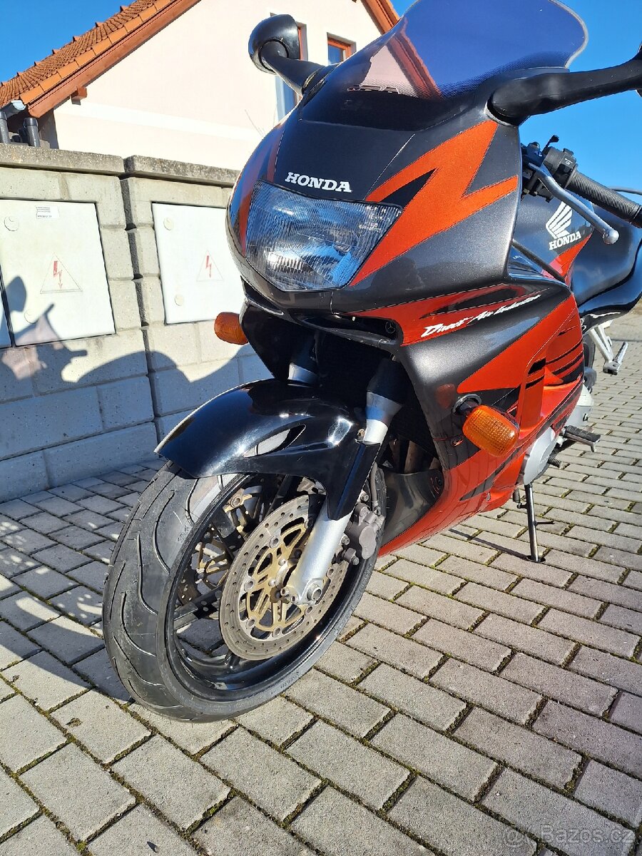 Honda cbr 600f-35kw - 12