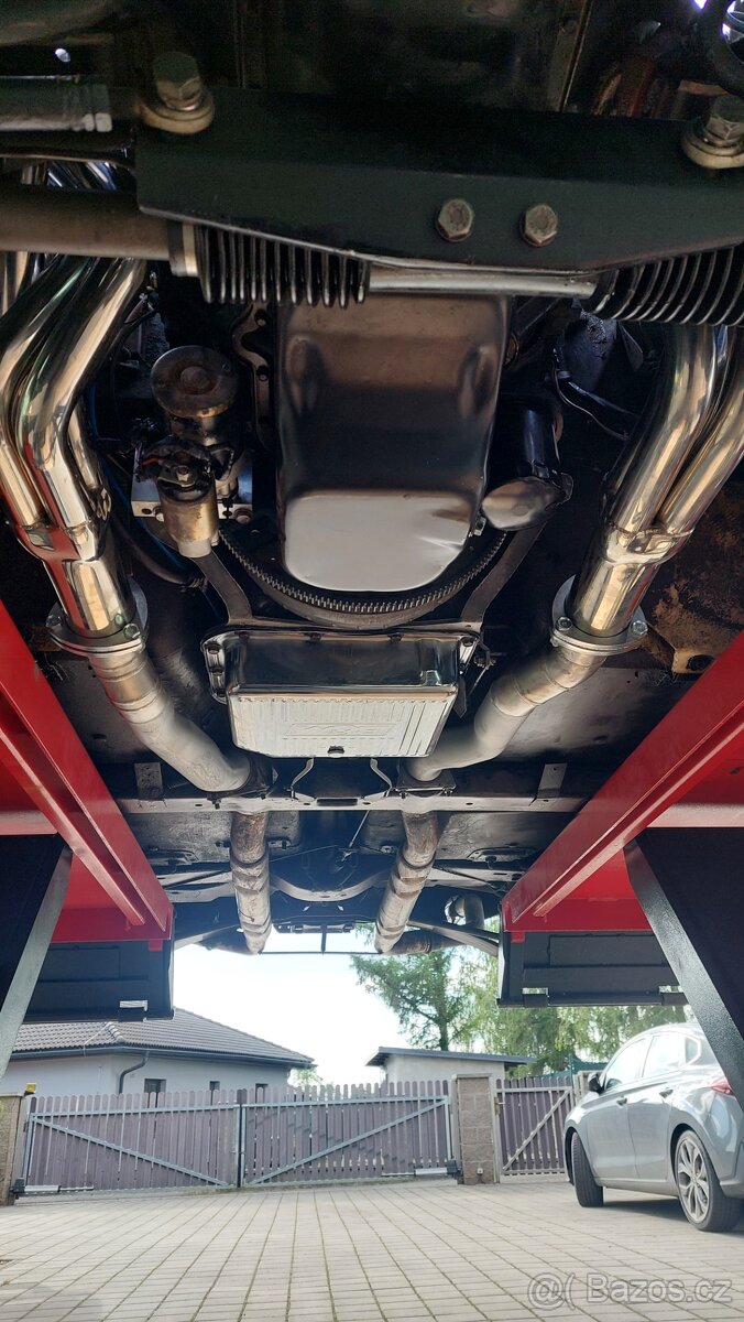 Chevrolet Corvette C3,automat - 12