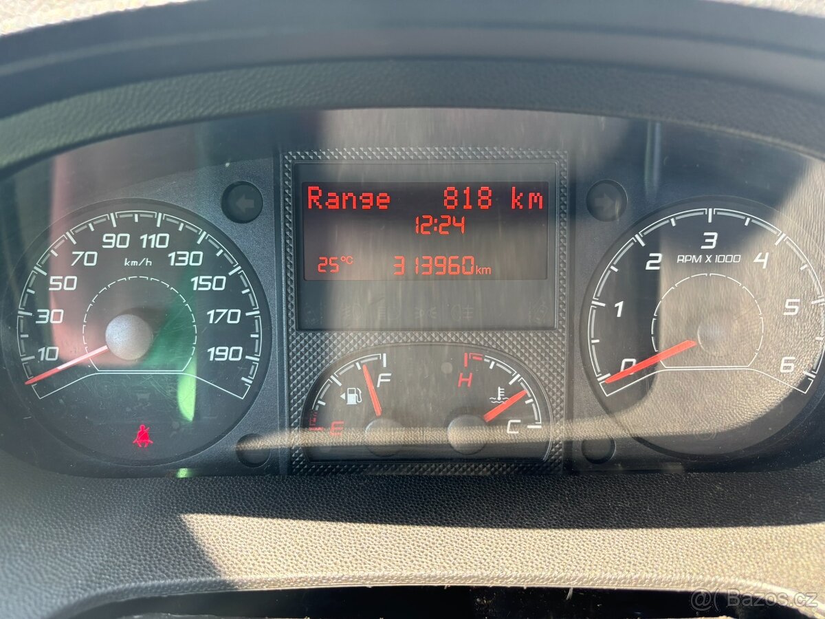 Peugeot Boxer 3.0 HDi 130kw Odtahový speciál - 12