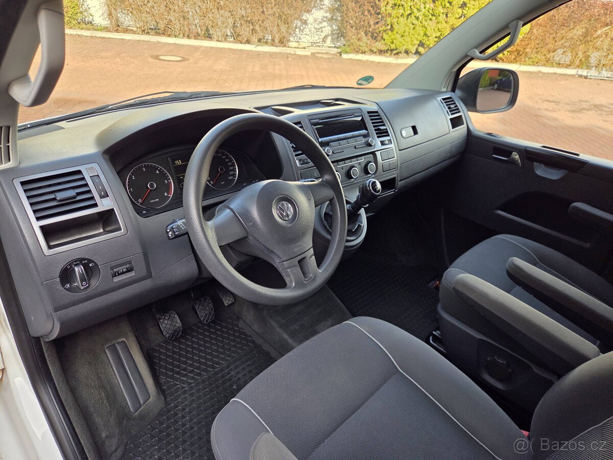 VW Mulitvan T5 2.0 TDI 103kW,Webasto,1.Majitel,serviska,rozv - 12