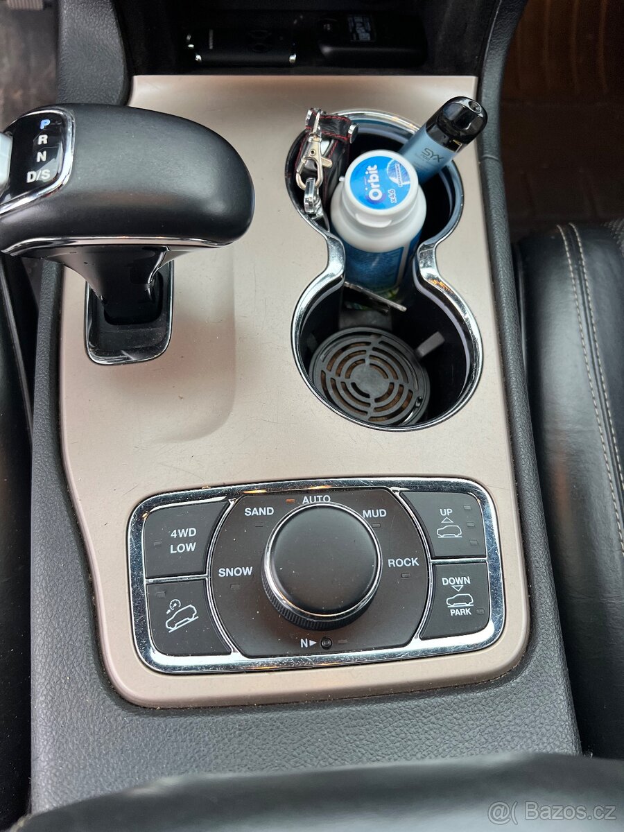 Jeep Grand Cherokee 3.6 2014 LPG 236tis - 12