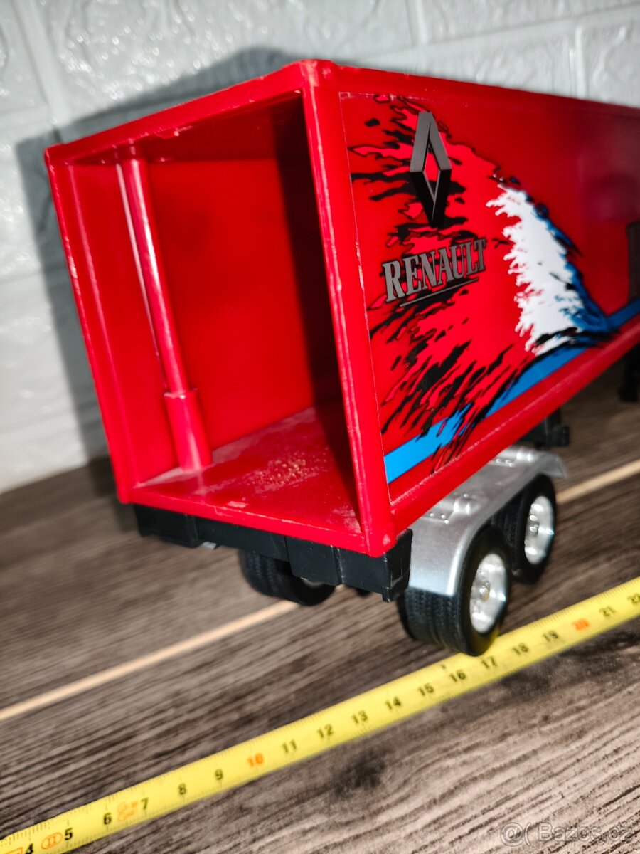 Tahač s návěsem - 12