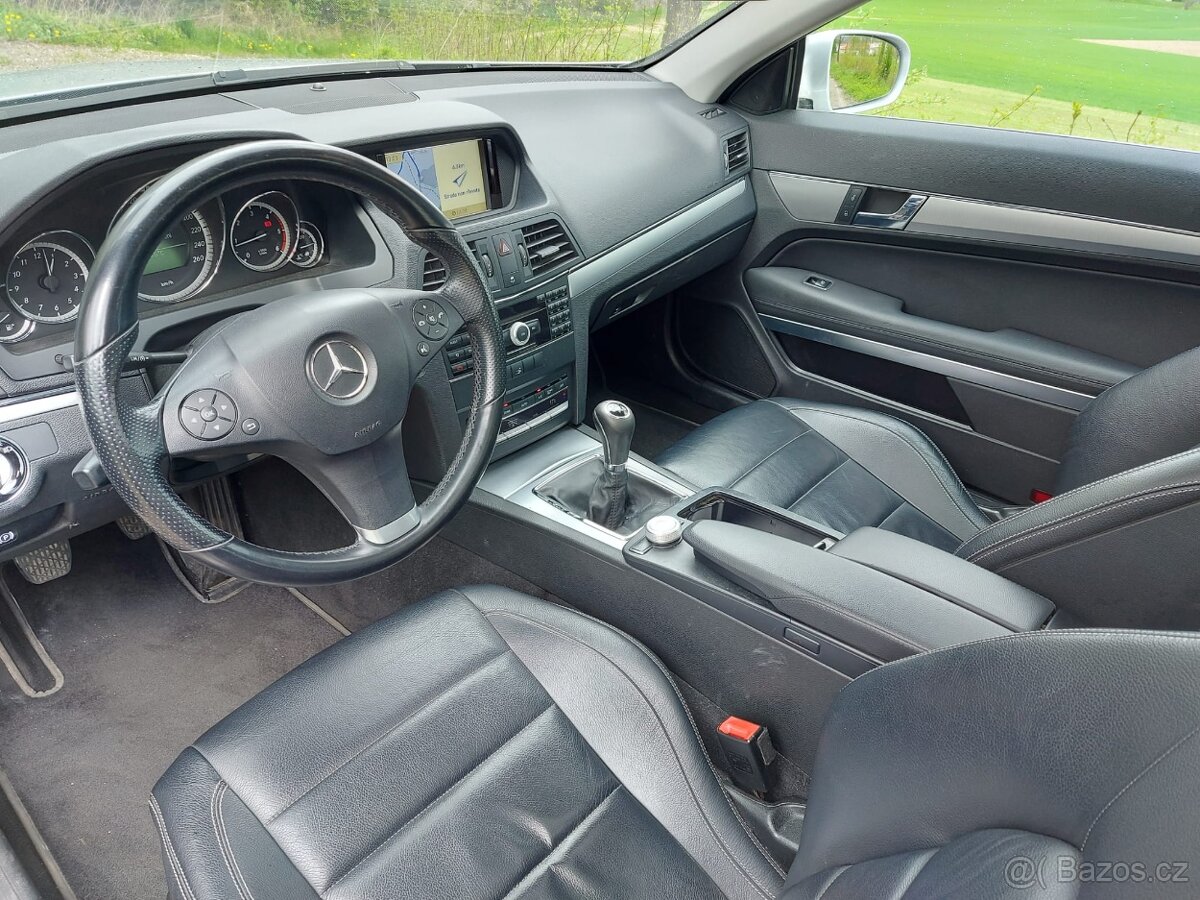 MERCEDES-BENZ COUPÉ E250CDi 150KW R.V.10/2009 - 12