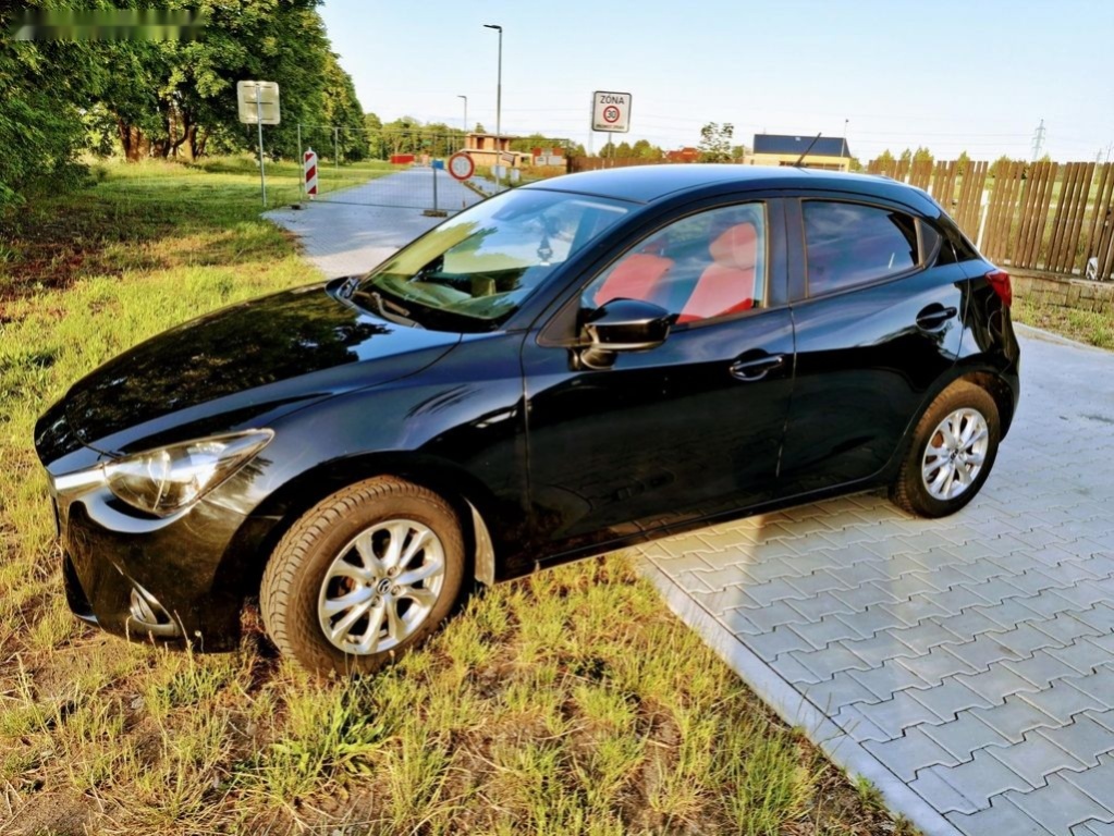 Mazda 2,1.5 benzin 1 - 12