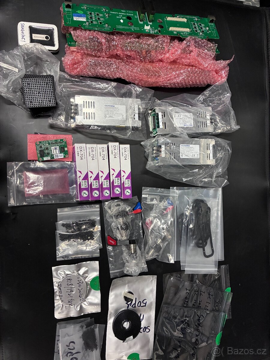 LED obrazovka GLOSHINE Legend outdoor P3.9 - 12