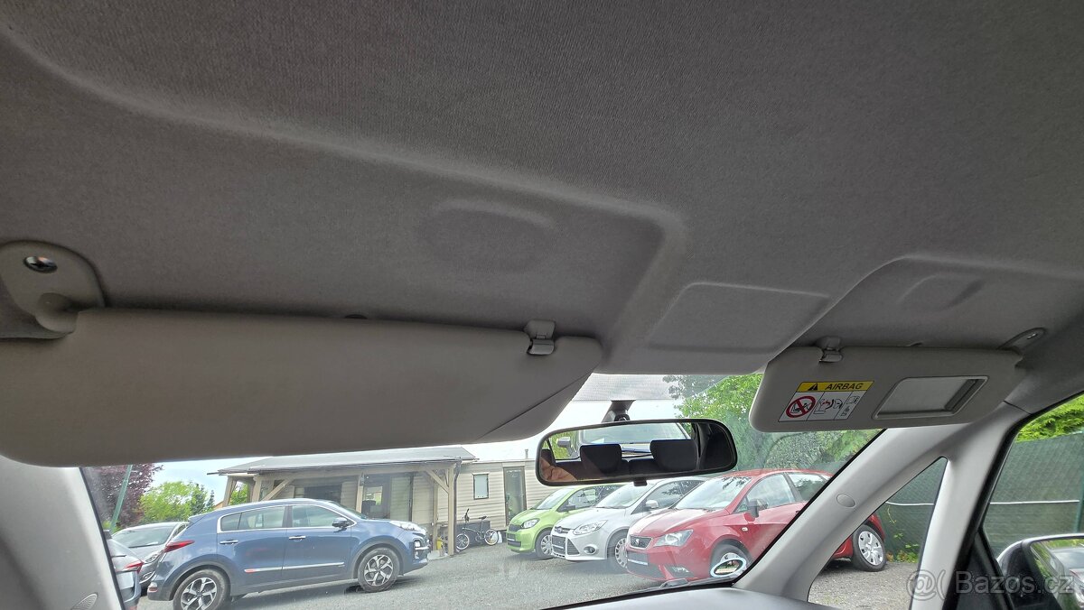 HYUNDAI ix20 CVVT CLASSIC 1MAJITEL - 12