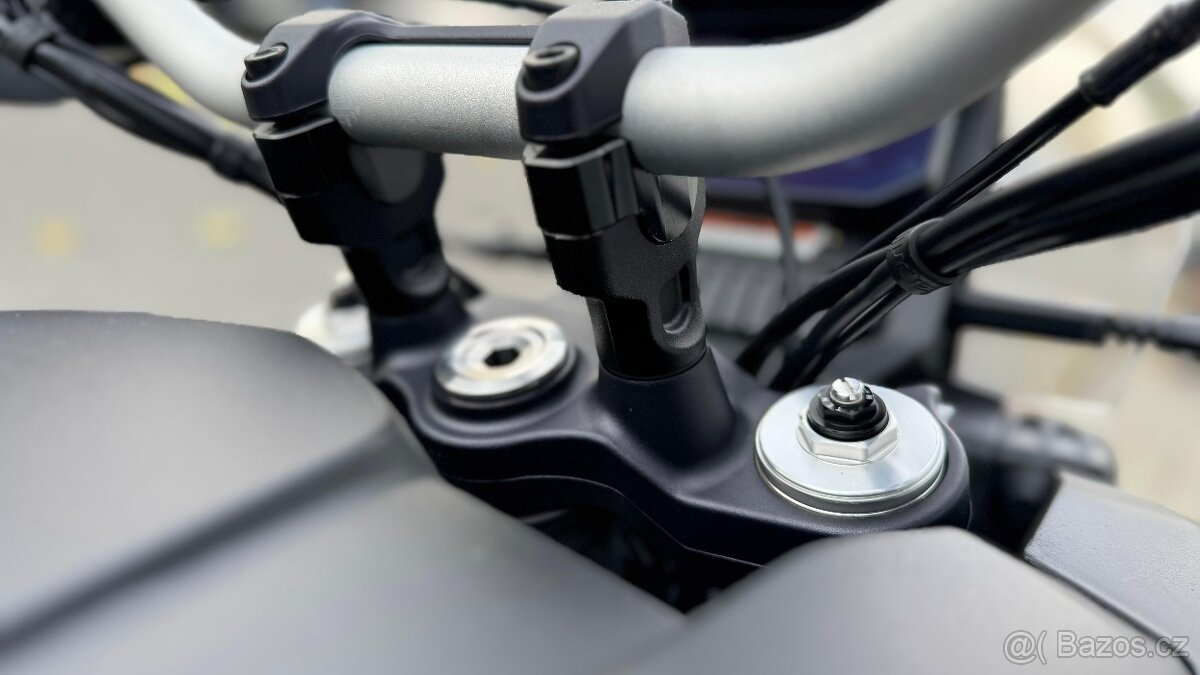 Prodám Aprilia Tuareg 660 - 12