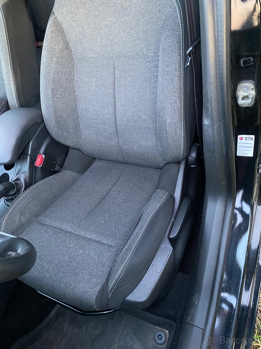 Citroën C4 2016 1.6 HDI - 12