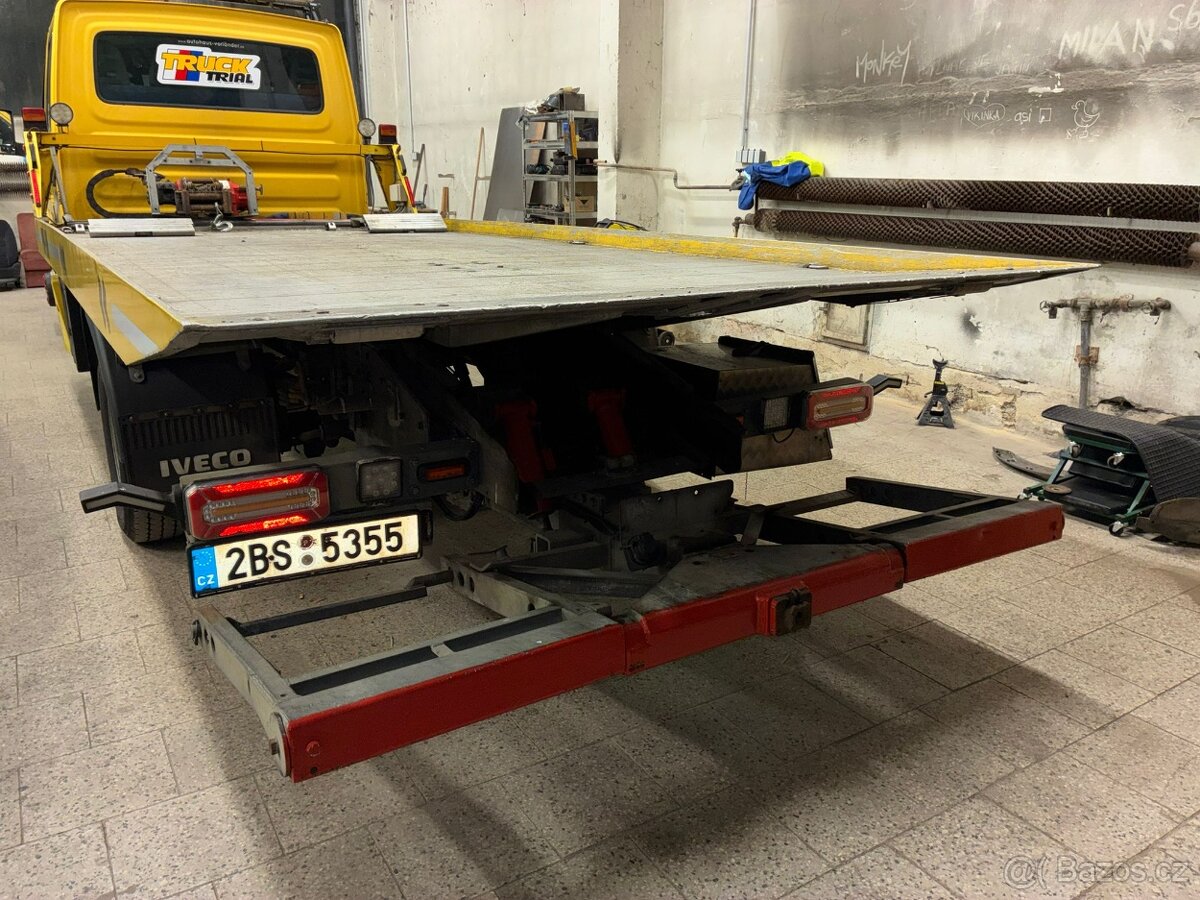Odtahový speciál IVECO Daily - 12