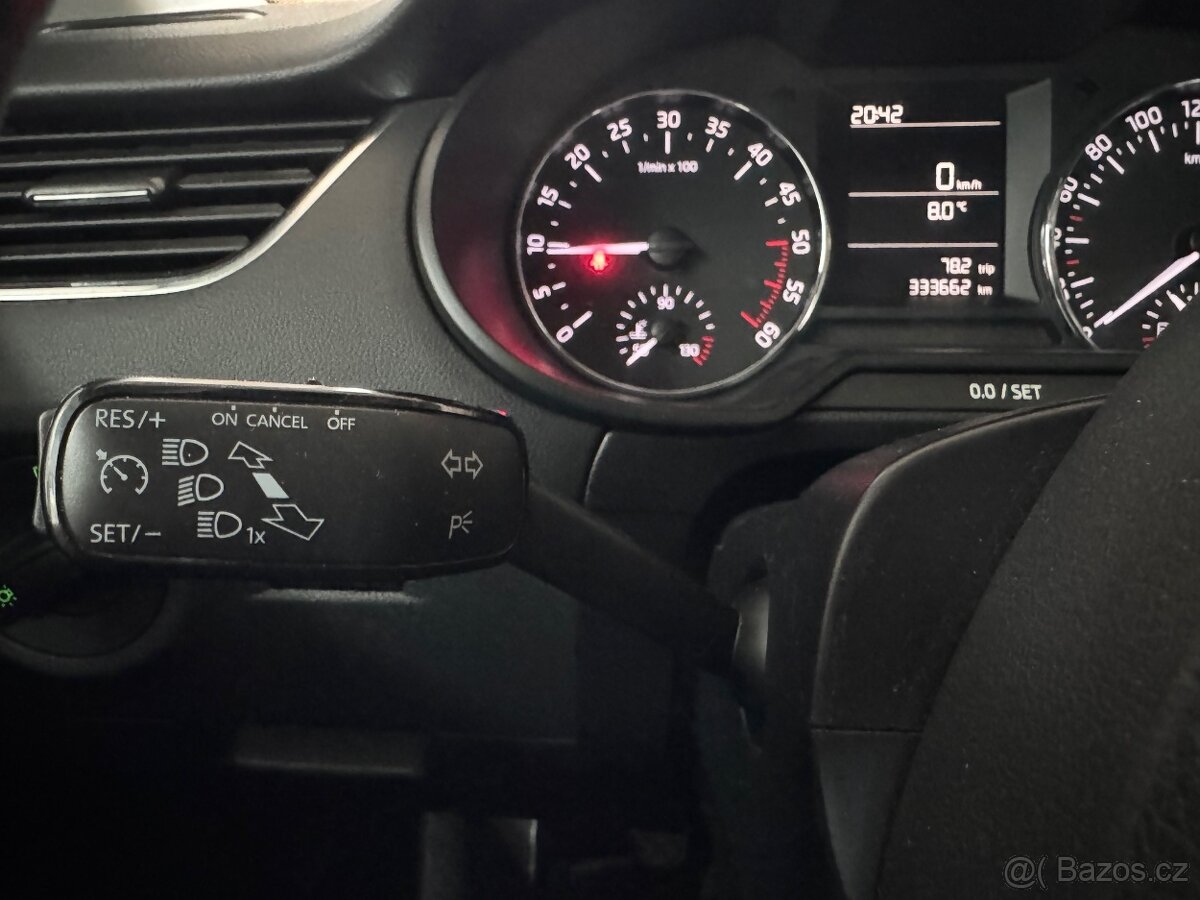 Škoda Octavia Ambition 1.6 TDI - CZ - - 12