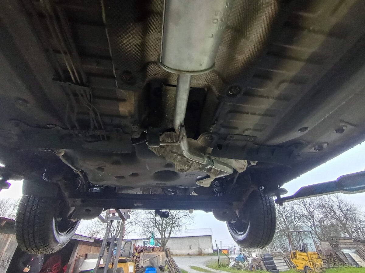 PDacia Sandero 1.2. LPG r.v.2014 - 12