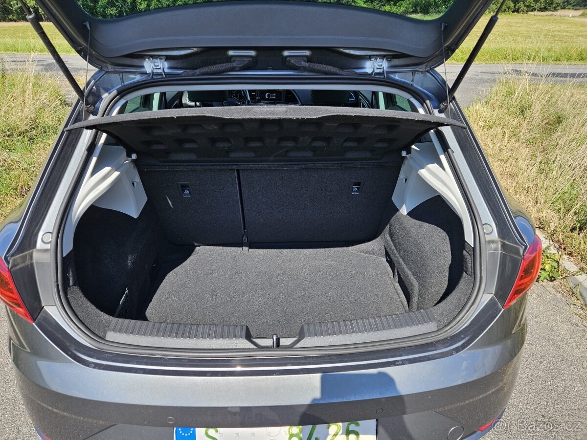 Seat Leon 1.4 TSI 92kw, Excellence, Výbava, Nehavarováno - 12