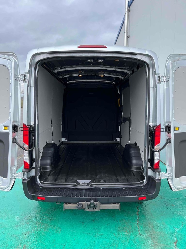 Ford Transit 2.0, 96 kW, L2H2, Tažné, Navi - 12