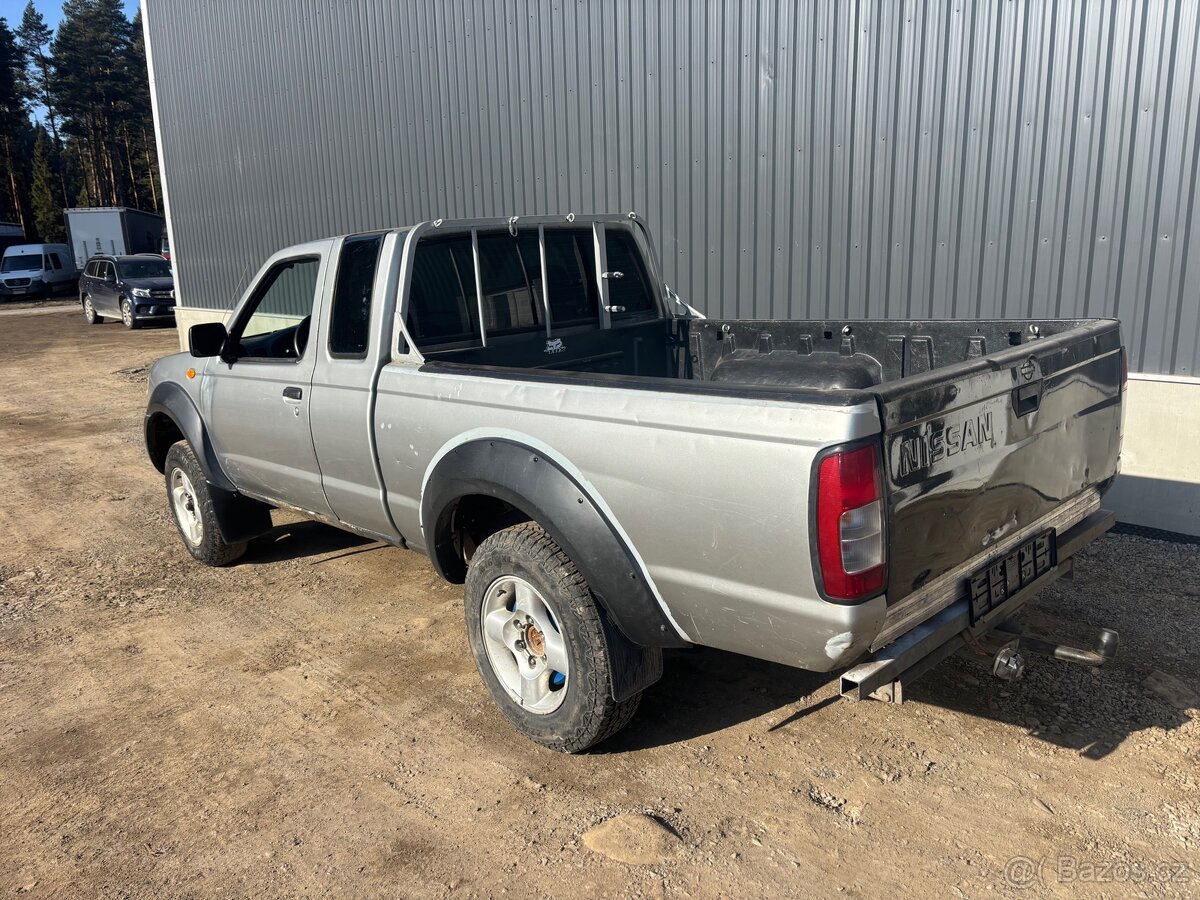 Nissan navara - 12