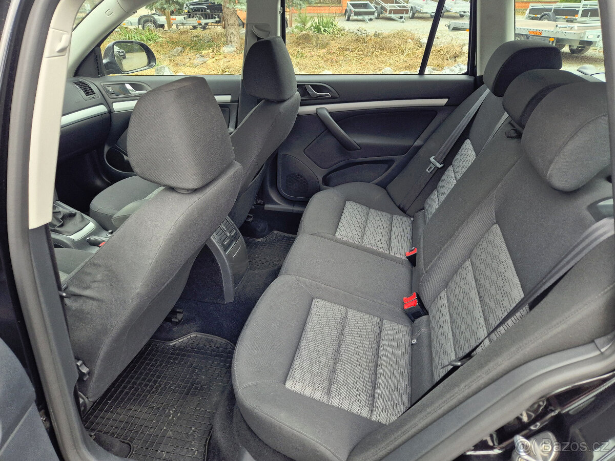 Škoda Octavia Combi II 1.4 TSI Ambiente, TOP - 12